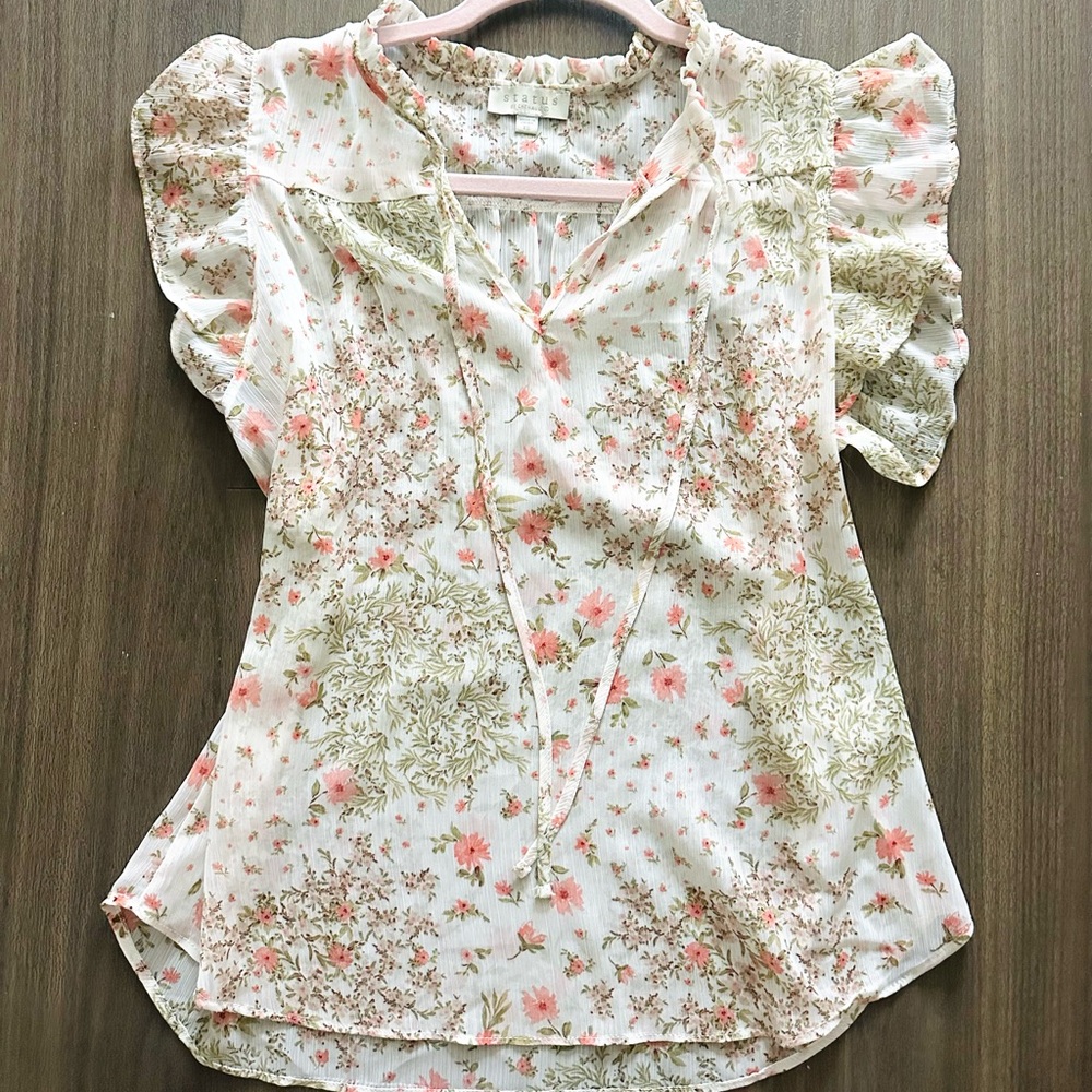 Chenault cottagecore white & pink floral ruffle sleeve blouse